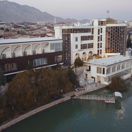 Parliament Palace Hotel Khujand Ngoại thất bức ảnh